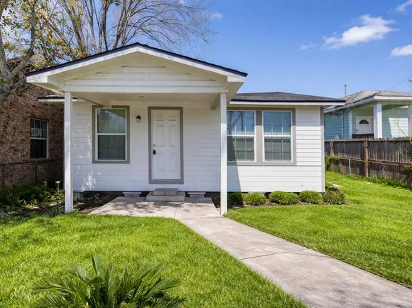 7957 Ritz St, Houston, TX 77028