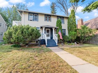 2039 E 8th St, Duluth, MN 55812