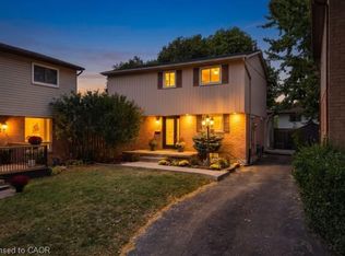 31 Berrisfield Cres, Hamilton, ON L8T 4X1