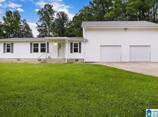 6536 County Road 151, Calera, AL 35040