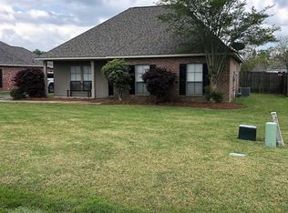 12750 Landon Dr, Walker, LA 70785