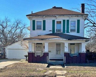 611 N Walnut St, Pittsburg, KS, 66762