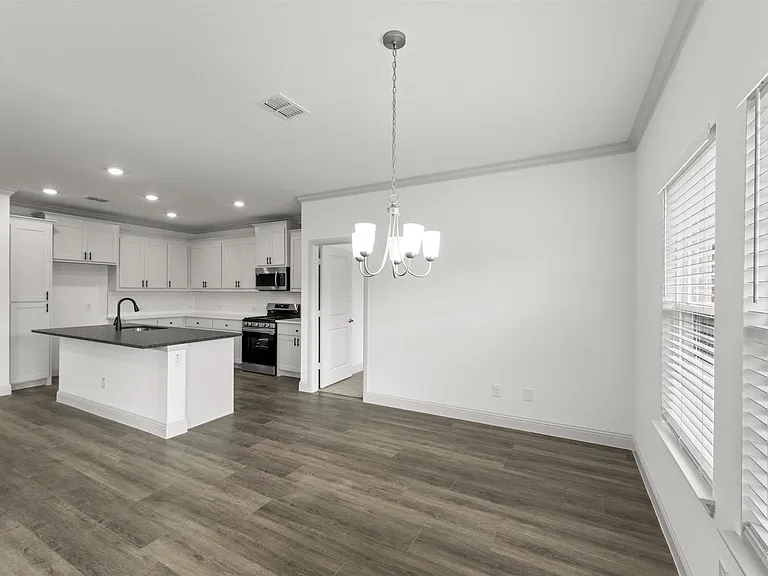 544 Oak Creek Dr — Photo 8