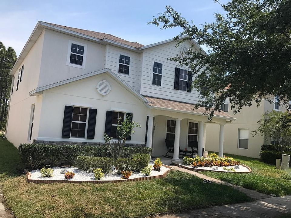 1st image of 13685 Phoenix Dr
