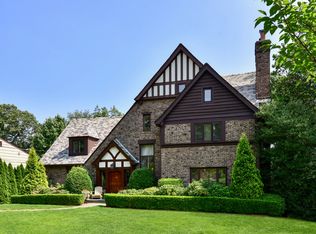 85 Crawford Ter, New Rochelle, NY 10804