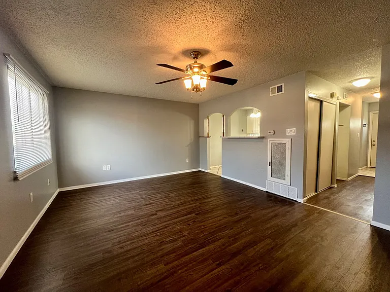 2567 Rainbow Dr #80 — Photo 8