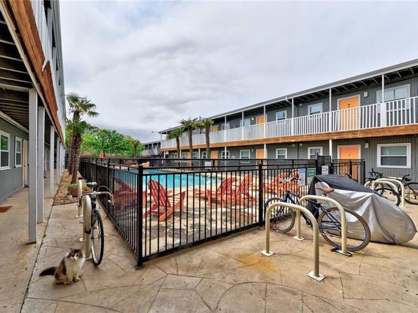 2401 Manor Rd APT 102