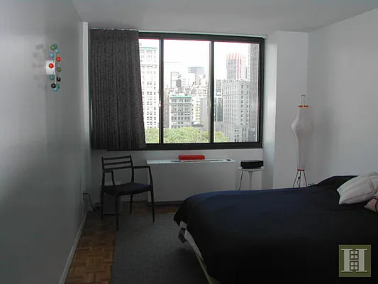 Rented by Halstead Real Estate | media 4