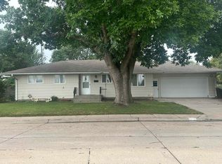 3708 3rd Ave, Kearney, NE 68845