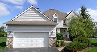 1st image of 11 Fenfield Ct