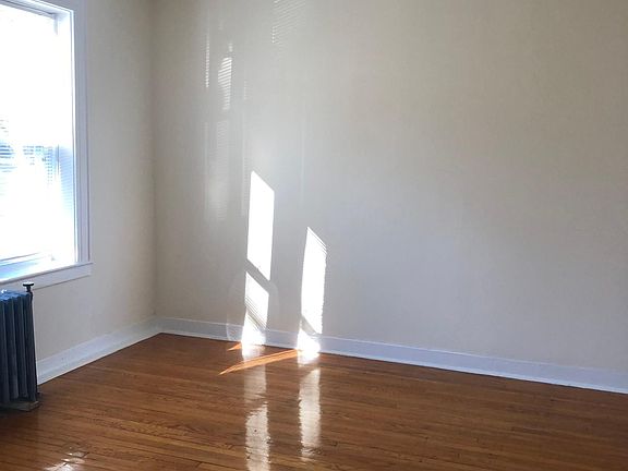 3rd image of 40 Lenox Ave APT 101