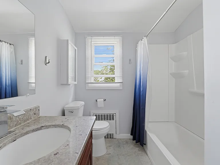 55 Marconi St #2 — Photo 18