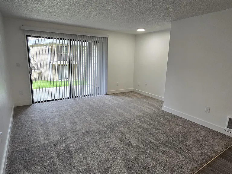 The Salish Place Apartments — Photo 17