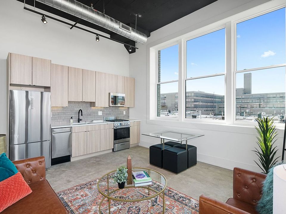 1st image of 1218 Snyder Ave #8