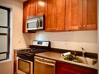 Rented by Albert Attias, LREB