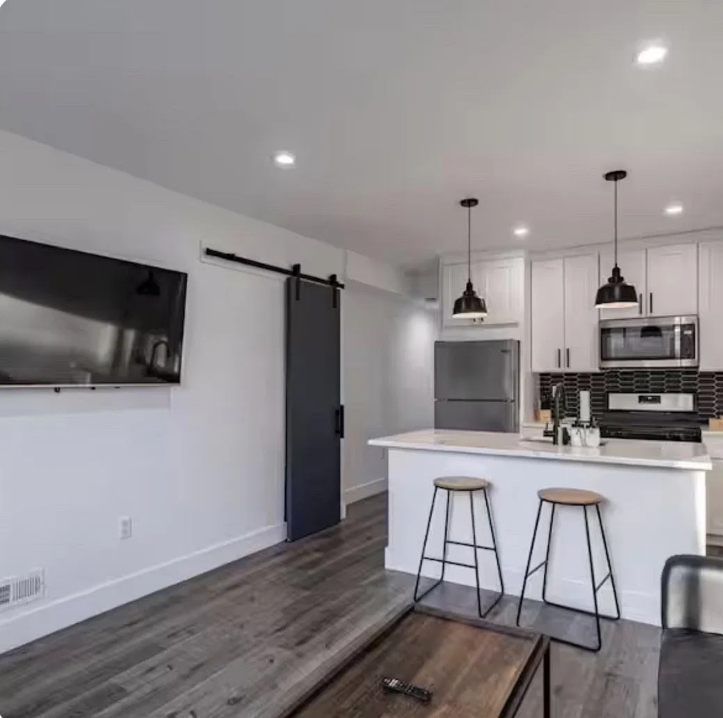 2 bed, 1100 sqft, $2,850 — Photo 3
