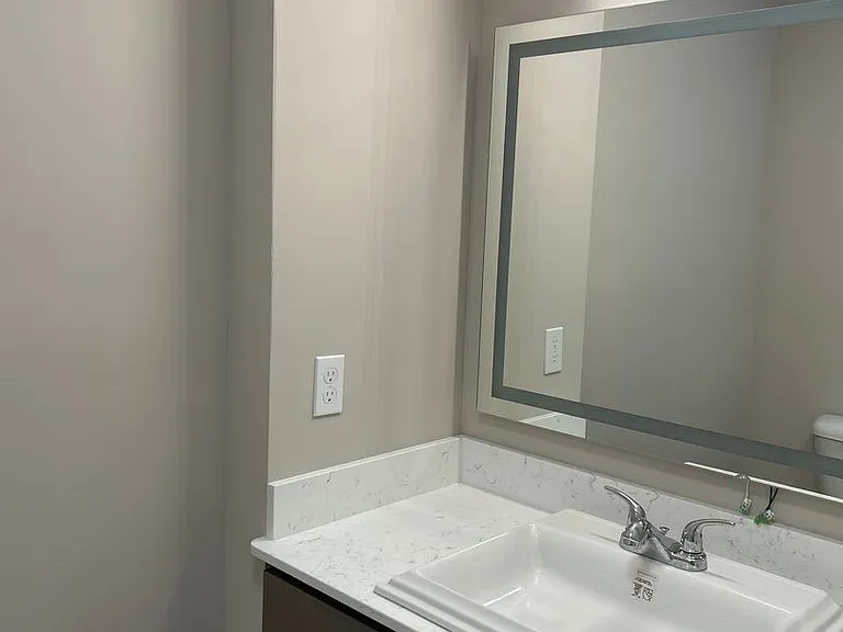 Plaza 93 Apartments — Photo 127