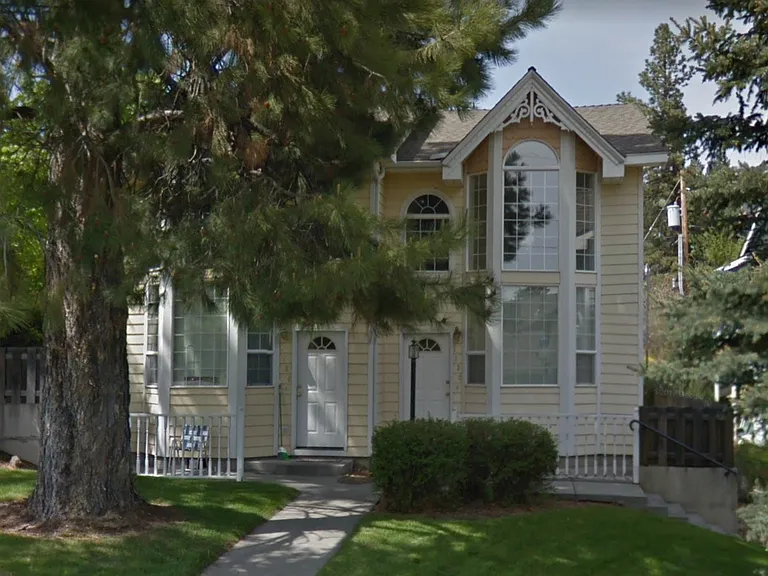 1132-1134 NW Ogden Ave — Photo 15