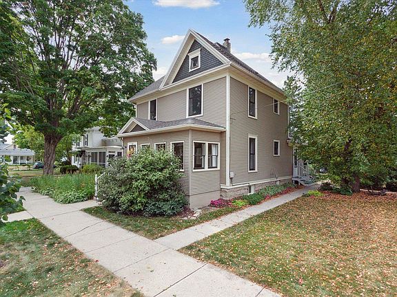 4th image of 123 S 1st St