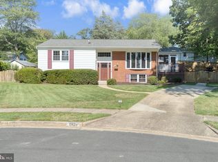 2424 Winchester Cir, Vienna, VA 22180