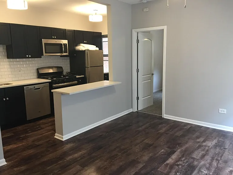 845 W Sunnyside Ave #205 — Photo 8