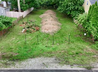1633 E 73rd St, Indianapolis, IN