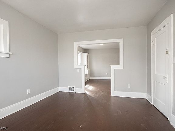 5th image of 14112 Edgewood Ave