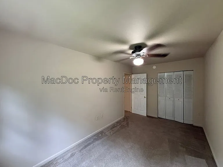 14611 Earlham Ct — Photo 21