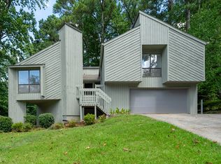 2541 Oakrill Rd, Marietta, GA 30062