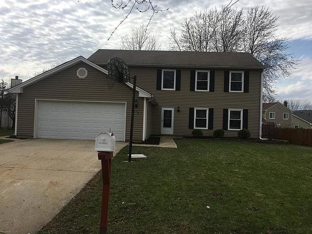 1st image of 319 Applewood Ct
