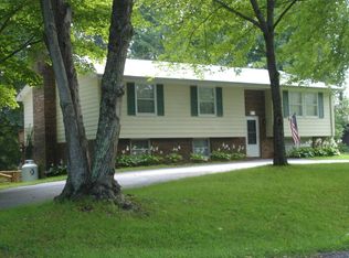 231 Hanover Pl, Ridgeway, VA 24148