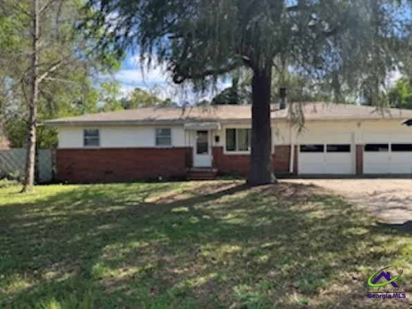 106 Eleanor Cir, Warner Robins, GA 31088