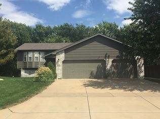 10018 W Lydia Ct, Wichita, KS 67209