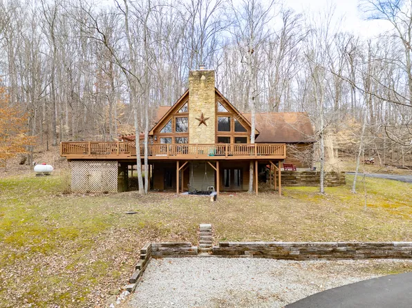 2882 Whitehorse Rd, Nashville, IN 47448