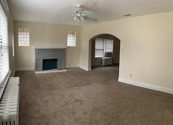 3rd image of 7333 Lindell Blvd Floor 2