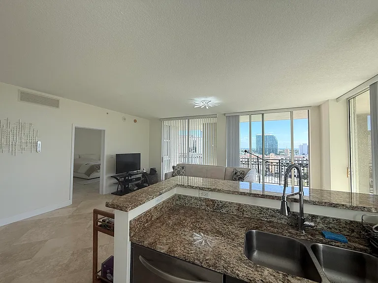 550 Okeechobee Blvd #1201 — Photo 7
