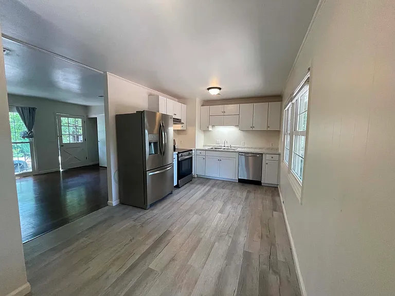 281 Piney Grove Rd — Photo 3
