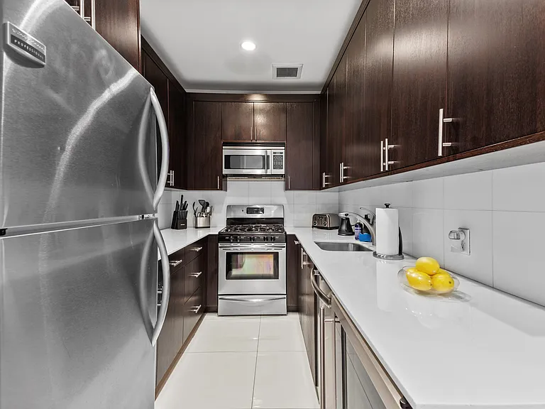 311 Church St #3 — Photo 4