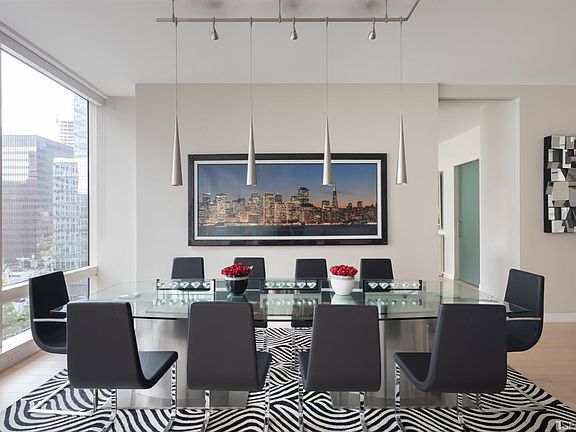 4th image of 301 Mission St APT 803