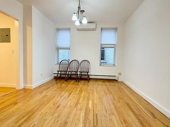 2nd image of 25 Battery Ave #2R