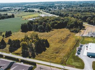 43429 County Line Rd, Columbiana, OH 44408