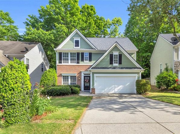 335 Pintail Ct, Suwanee, GA 30024