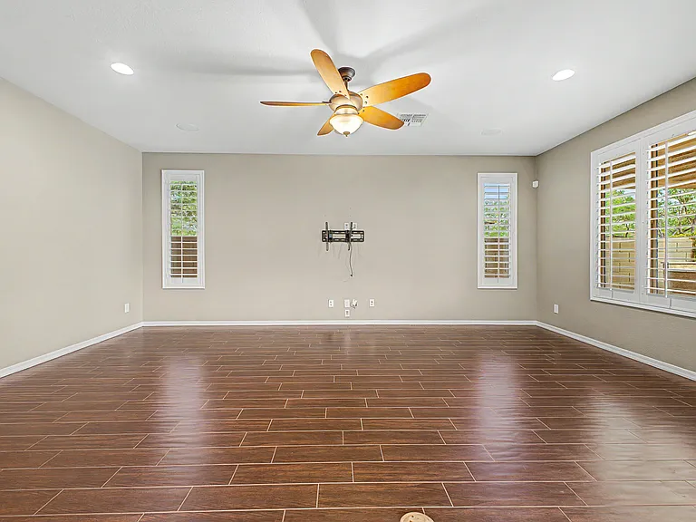 2539 W Rabjohn Rd — Photo 16