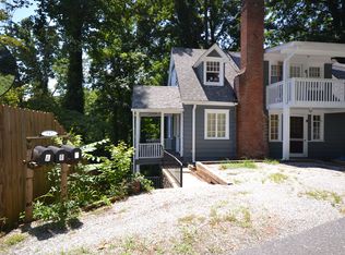 547 Lockhart Rd APT B, Tryon, NC 28782