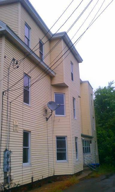 Building Photo 3