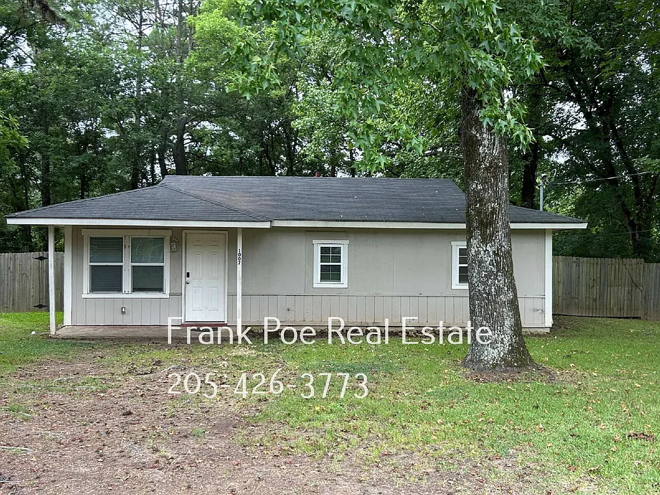 1007 Manor Dr