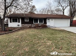 8432 Henna Ave S, Cottage Grove, MN 55016