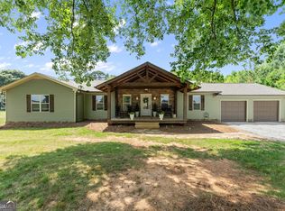 160 Main St, Clermont, GA 30527