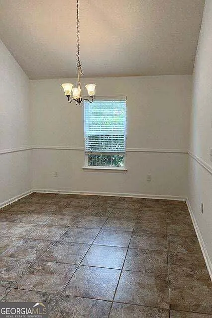 4 bed, 2.0 bath, 1548 sqft, $2,000 — Photo 4