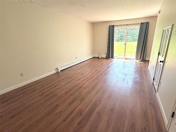 3rd image of 66 Chapin Road #2